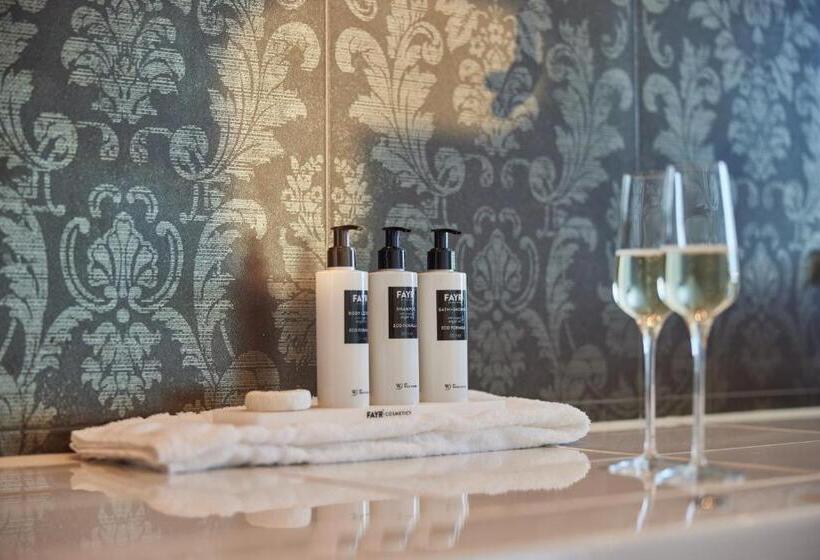 Junior Suite, Westcord Fashion Hotel Amsterdam