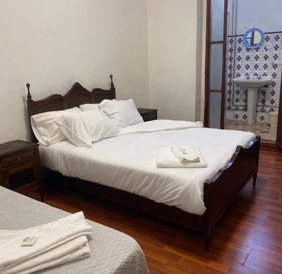 스탠다드 트리플 룸, Hospedaria Porto