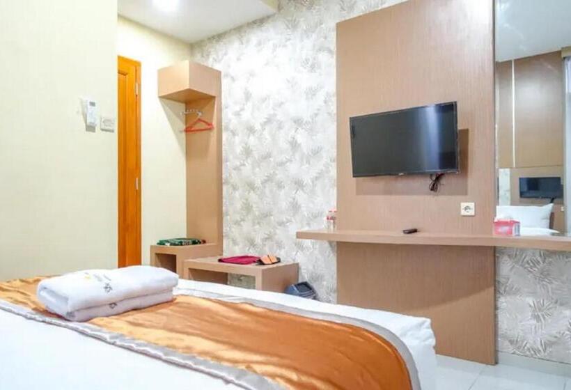 Номер Economy, De Malang Sweet Homestay Syariah Mitra Reddoorz
