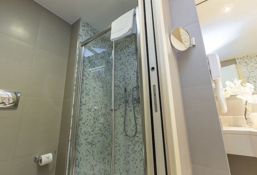 Номер Superior, Just Hotel Lomazzo Fiera