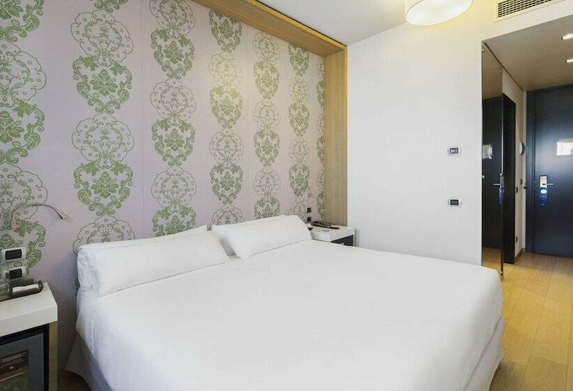 Номер Стандарт, NH Milano Fiera