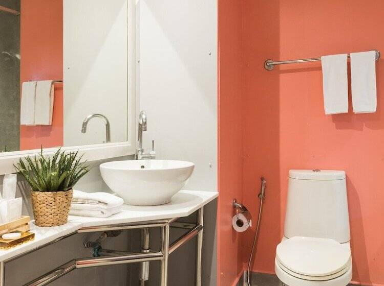 Семейный Номер, Sandalay Resort
