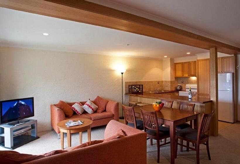 4 베드룸 수피리어 아파트, Alpine View Apartments