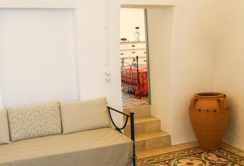 شقة غرفتين, Corte Trullo Sovrano B&b