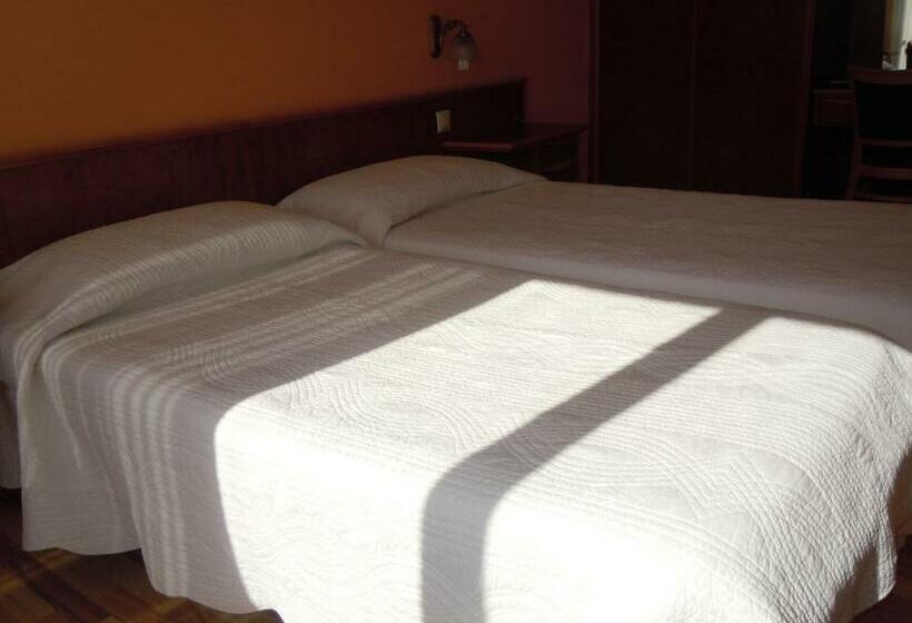 Номер Стандарт Вид на Озеро, Swiss Lodge Nassa Garni
