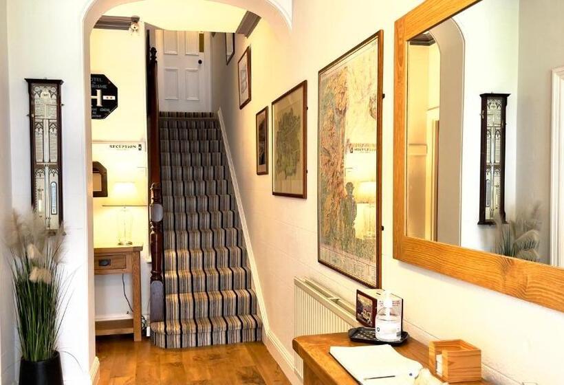 Quarto Estandar Cama Casal, Norwood House