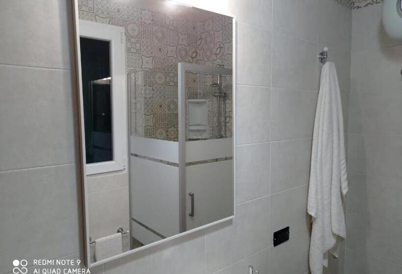 Четырехместный Номер Классик, B&b Le Carrube