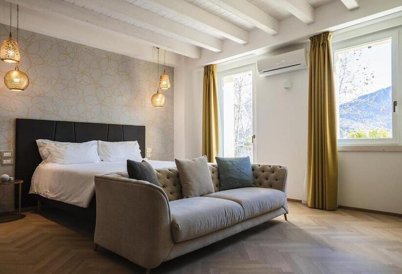 Suite with lake view, Luxury Suites Rocopom   Lake Front