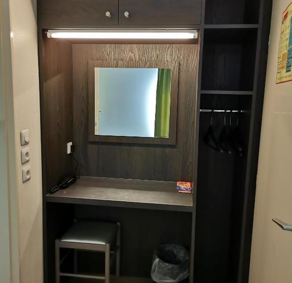 Номер Superior, Fasthotel Paris Ouest Bouafle