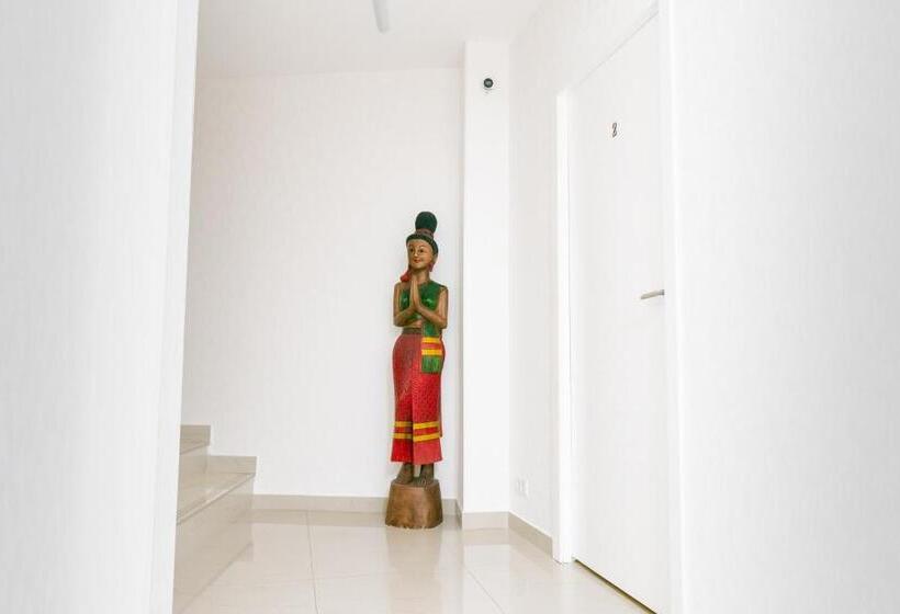 Студия Superior, Chic Studio