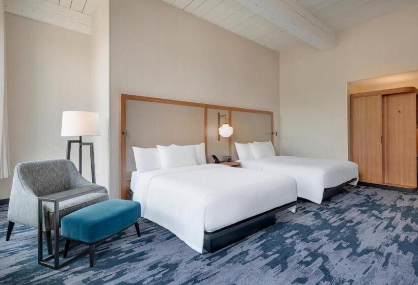 Номер Стандарт, Fairfield Inn & Suites Madison Historic Eagle Cotton Mill