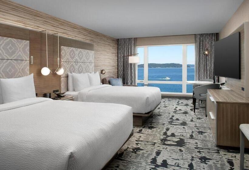 스탠다드 4인용 룸 바다전망, Silver Cloud Hotel Tacoma At Point Ruston Waterfront