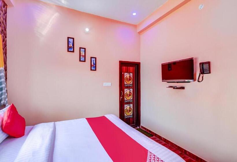חדר סטנדרט, Oyo 77242 R K Residency Sgpgi