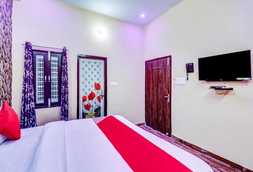 스탠다드 룸, Oyo 77242 R K Residency Sgpgi