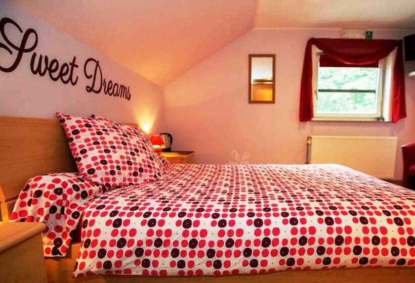 Номер Стандарт, B&b Woodside