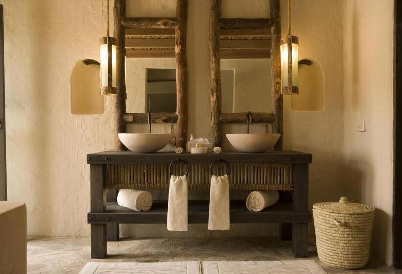Suite with Pool, Six Senses Zighy Bay