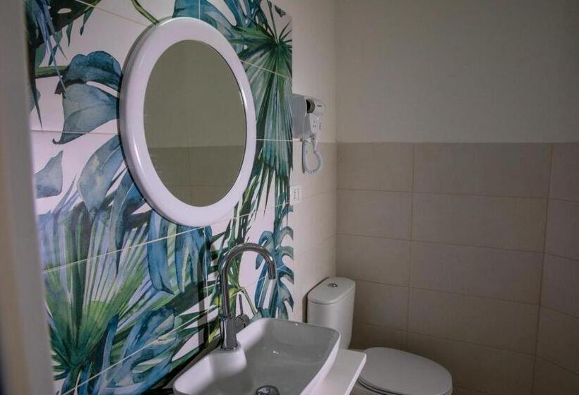 חדר סטנדרט לשלושה, Largo Sicilia B&b