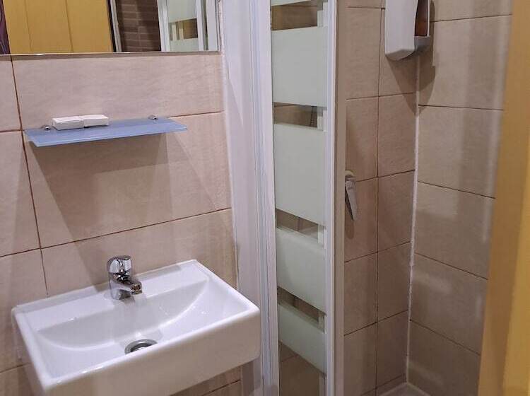 اتاق عادی, Hostal Abel Victoriano