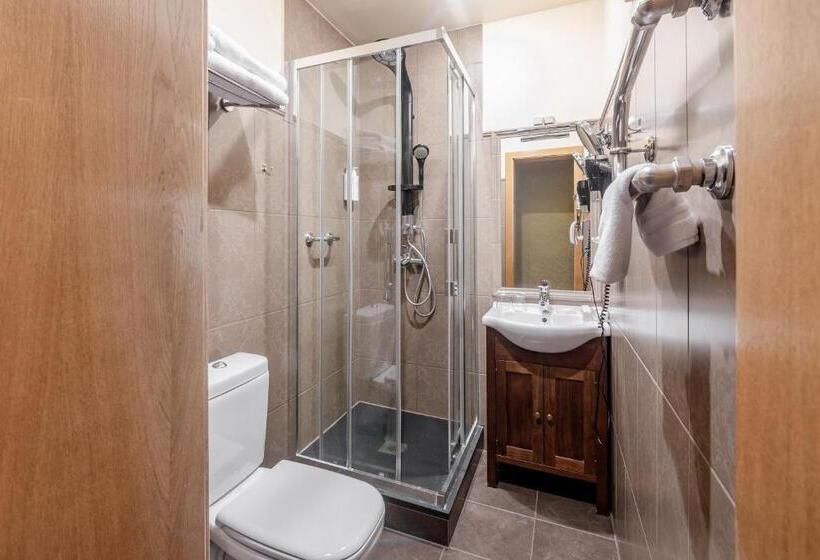 Deluxe Suite, Jelgava