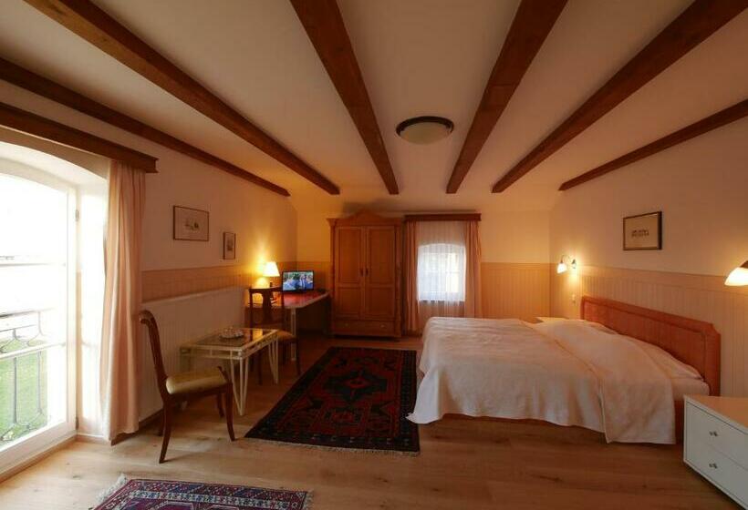 Номер Стандарт, Schlosshotel Zamek Zdikov