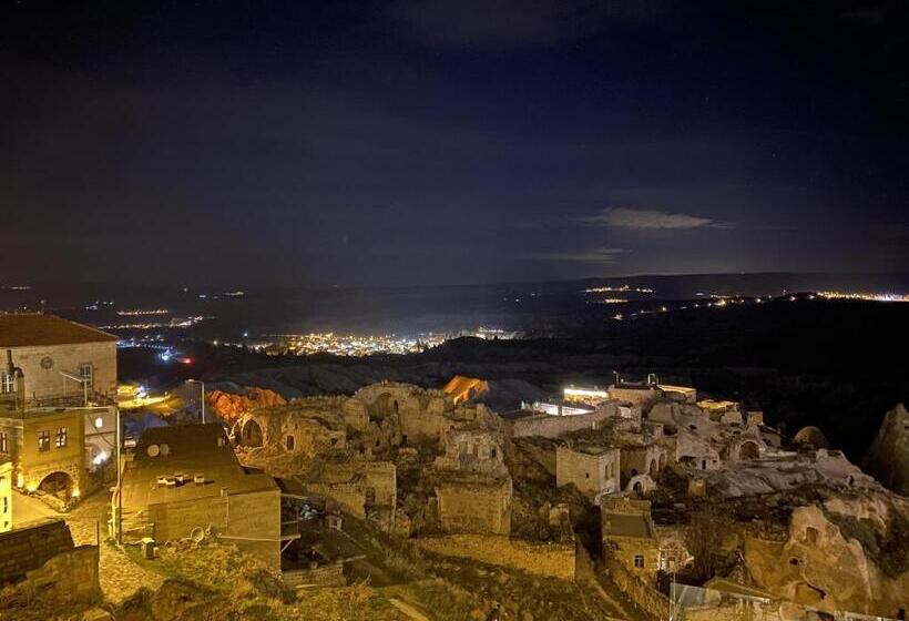 디럭스 룸, Alice In Cappadocia