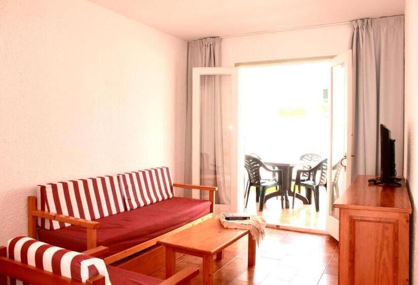带花园景观及2个卧室的公寓, Playa Parc Apartments