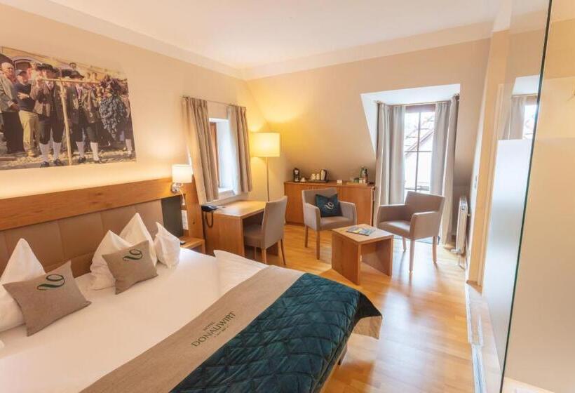 テラス付きスタンダードルーム, Donauwirt   Hotel Garni