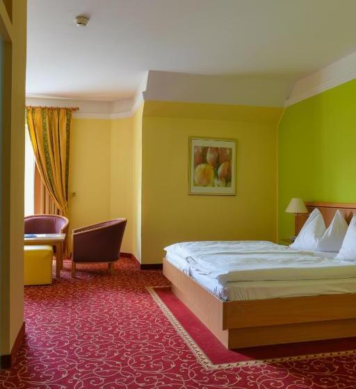 Family Suite, Thermenhotel Vier Jahreszeiten