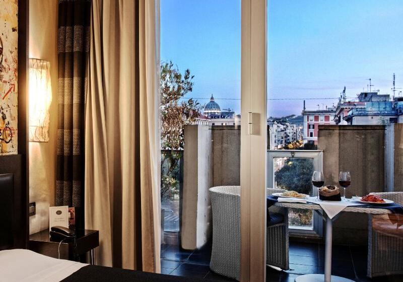 Deluxe Room, Twenty One