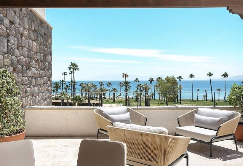 Люкс Вид на Море, Radisson Collection Hotel, Bodrum