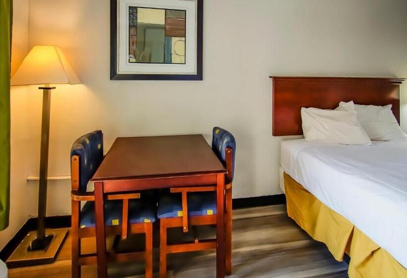 스탠다드 룸, Cypress Inn & Suites