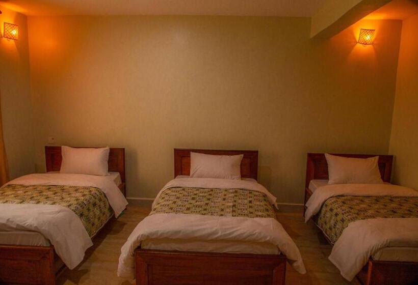 Трехместный Номер Deluxe, Dual Mountain View Lodge