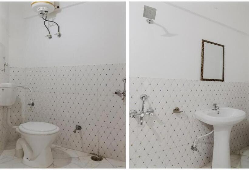 Трехместный Президентский, Spot On Sahyadri Inn
