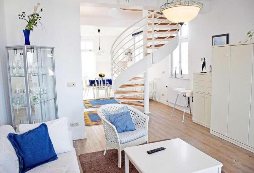 Апартаменты 1 Спальня с Балконом, Ferienwohnungen Mit Seeblick Und Sauna