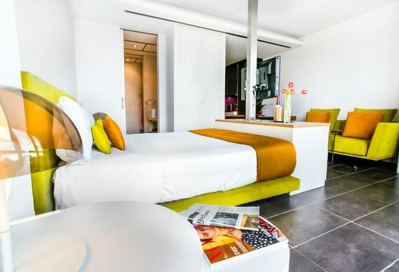 Люкс, Cosmo Apartments Sants