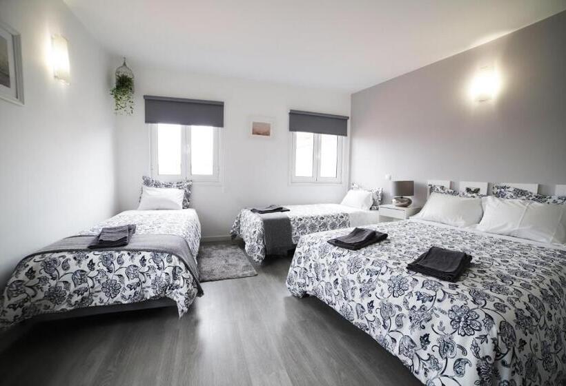 Quarto Quádruplo Clássico, Guest House Triunfo