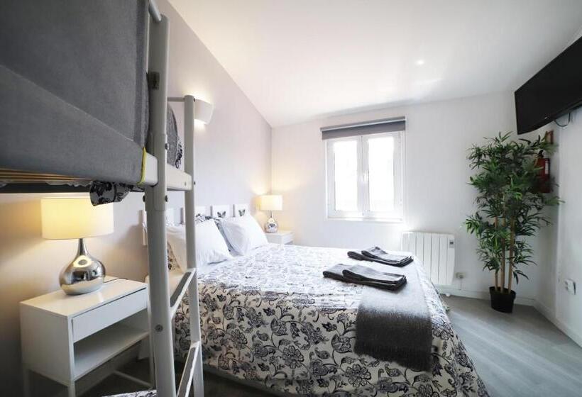 Quarto Familiar, Guest House Triunfo