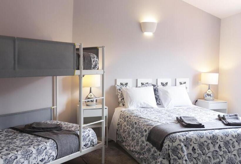 Quarto Familiar, Guest House Triunfo