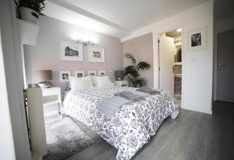 Quarto Estandar Individual, Guest House Triunfo