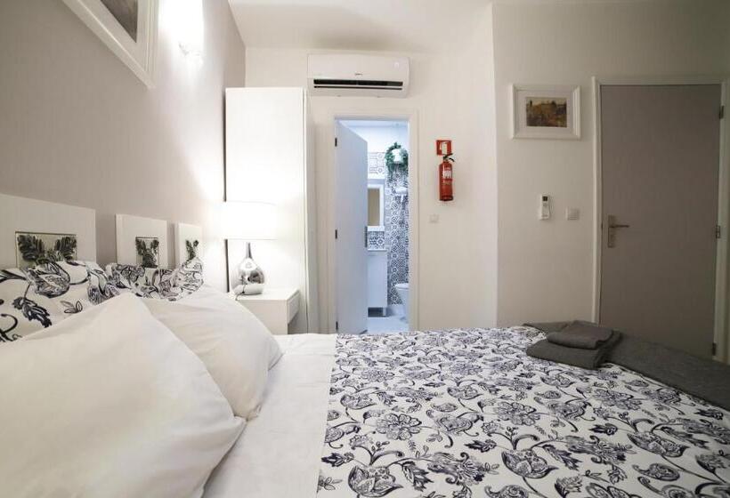 Quarto Estandar Interior, Guest House Triunfo