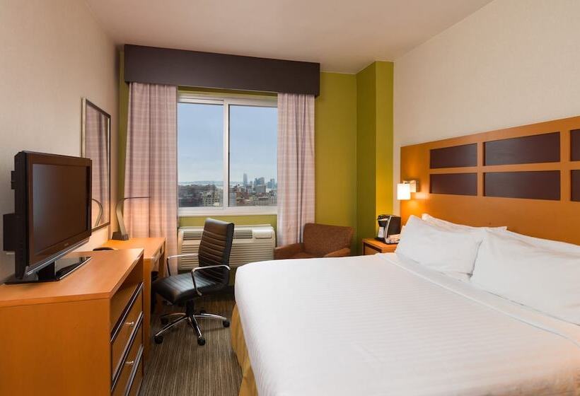 스탠다드 룸 더블 침대 도시 전망, Holiday Inn Express Times Square, An Ihg