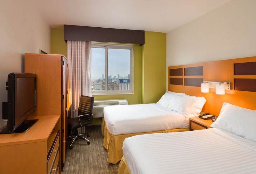 스탠다드 룸 더블 침대 2개, Holiday Inn Express Times Square, An Ihg