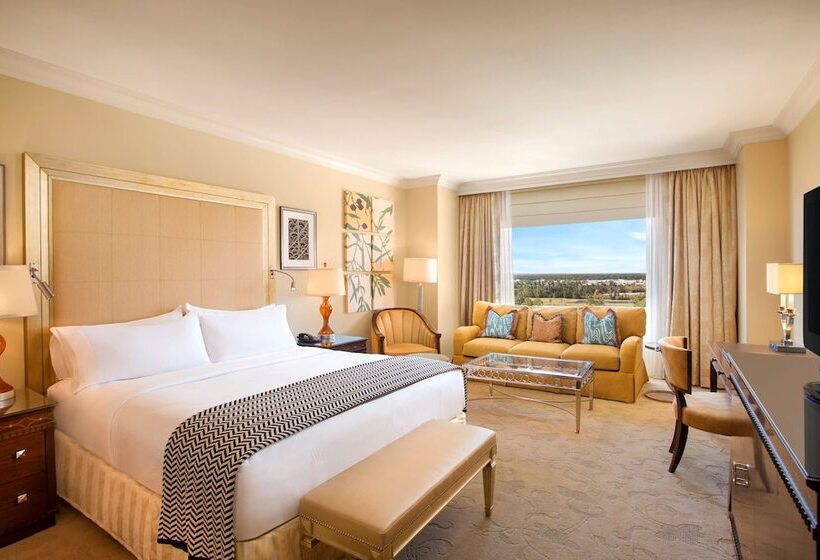 חדר דלוקס מותאם לאנשים עם מוגבלויות, Waldorf Astoria Orlando   An Official Walt Disney World®