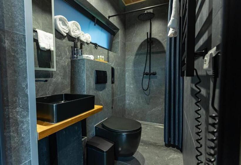 스탠다드 방갈로, Perlyna Resort