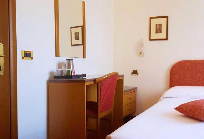 اتاق استاندارد, Eurohotel Mountain Wellness