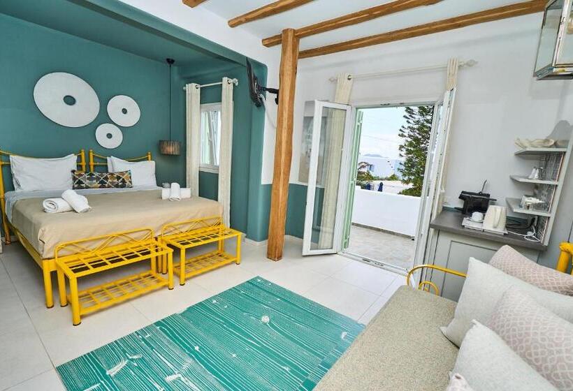 اتاق سوپریور با چشم‌انداز دریا, Bellissimo Resort