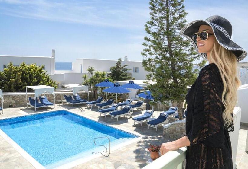 اتاق راحتی با چشم‌انداز دریا, Bellissimo Resort