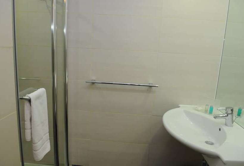 Номер Премиум, Holiday Inn Salisbury   Stonehenge, An Ihg