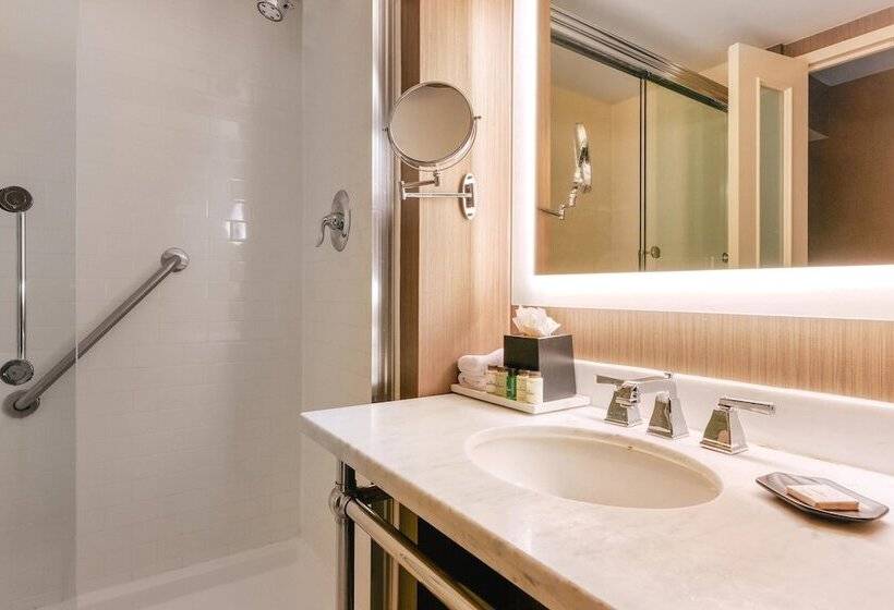 Номер Executive, Sheraton Tarrytown