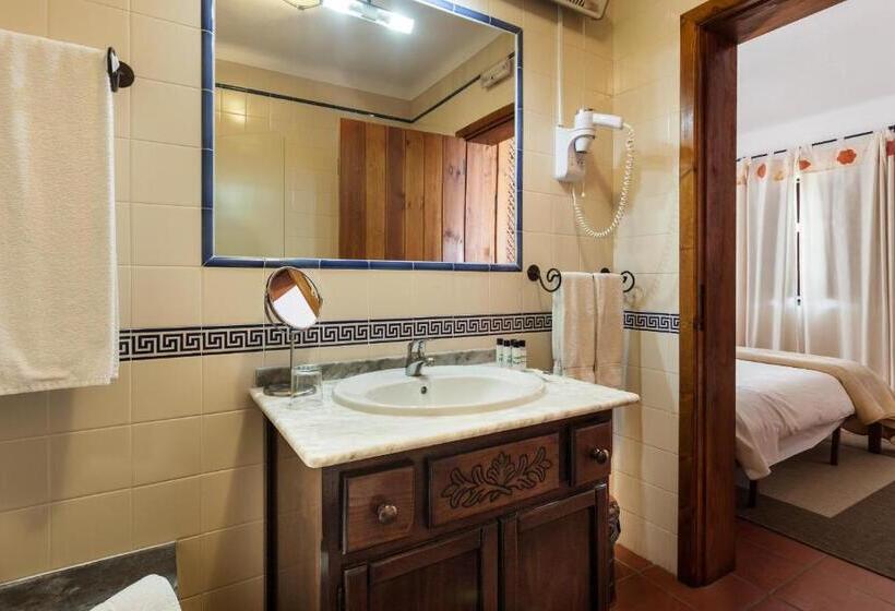 Номер Стандарт, Vila Planicie